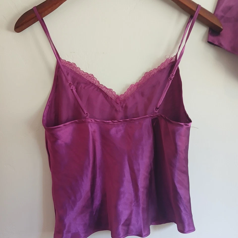 Conjunto de 3 piezas de bata camisola y pantalones cortos de satén Linea Donatella talla pequeña púrpura Foto 4 de 4