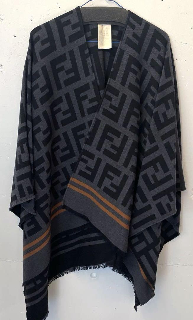 【FENDI】FF PONCHO FF Poncho Wool Beige | Fendi