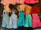 Barbie Lot of 5 Fairy-Tale Doll Princesses 1 Dress Holder & 8 Dresses 11" Tall — photo 4
