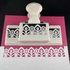 Martha Stewart Garden Gate Deep Edge Punch Flower Arches Large Punch