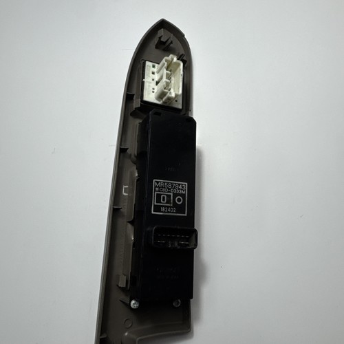 Interruptor de ventana eléctrica para puerta del conductor Mitsubishi Endeavor 2007-2011 OEM MR587943 - Imagen 11 de 12