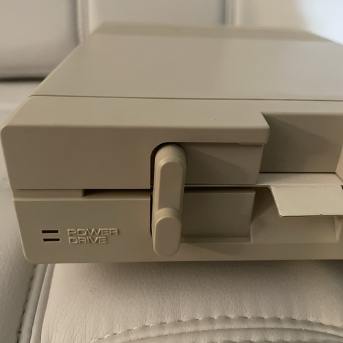 CLEAN Commodore Computer 1541 II Floppy Disk Drive 64 Box Cords Power Supply - Picture 7 of 14