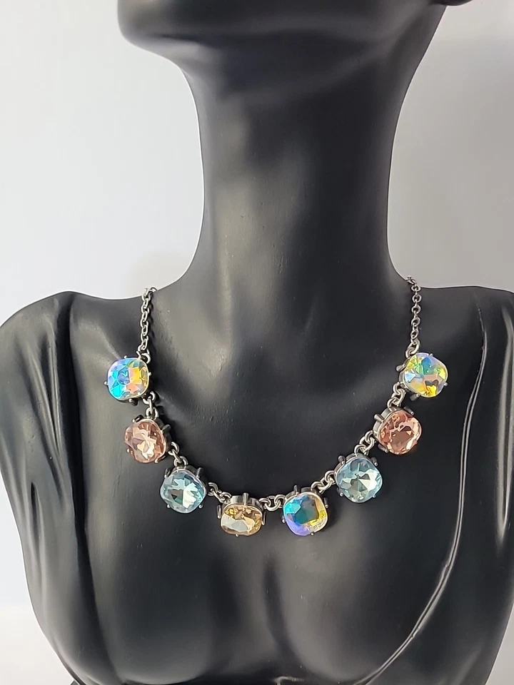 Collar Vintage Tono Plata Piedras Cristal Pastel Iridiscente Aurora Boreal Foto 2 de 4