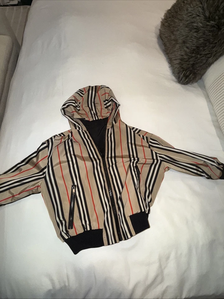 Burberry Kids' Jacket Size 4Y - Image 2 of 4