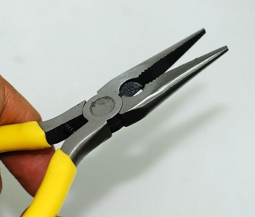5”(125mm) Multi-purpose Long Nose Pliers For Cutting Clamping Stripping - Picture 4 of 4