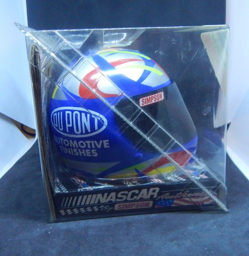 2001 Official Nascar -JEFF GORDON Mini Rainbow DuPont Helmet (NEW) .33 SCALE - Picture 4 of 8
