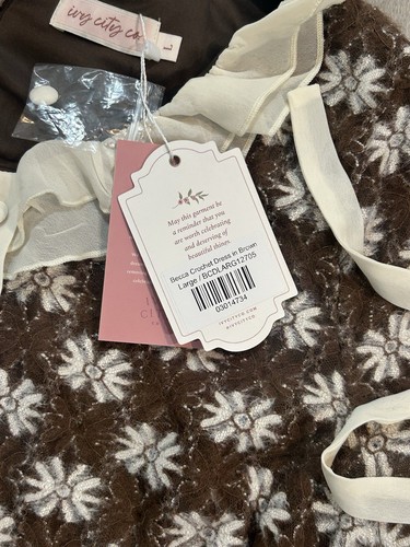 NWT Ivy City Co Becca Crochet Dress in Brown Floral - Size L - Picture 5 of 8