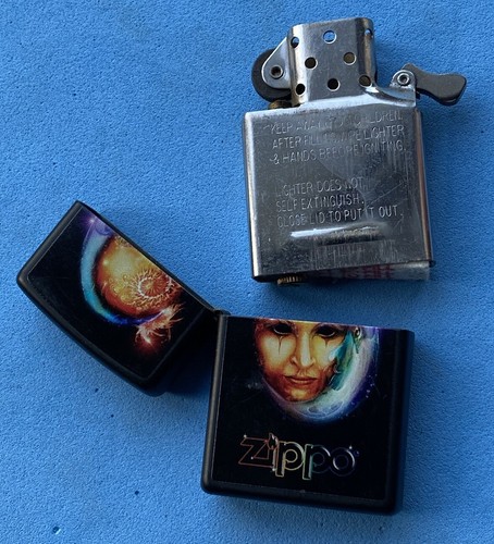 ZIPPO Bradford Venetian Mask / Made in USA / Collector Lighter Gas Lighter - Picture 8 of 12