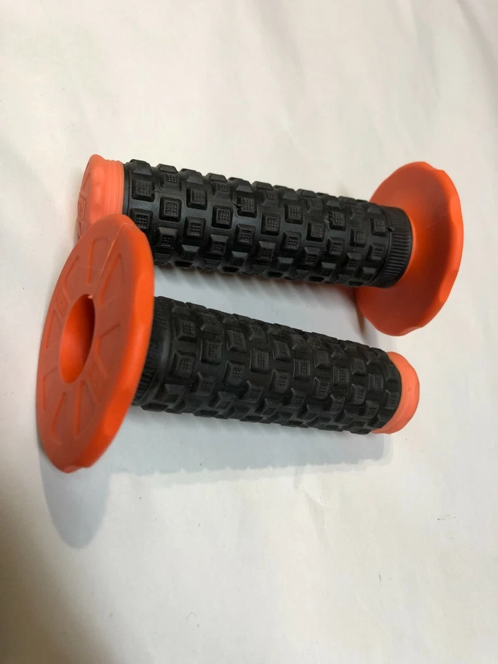  7/8 inch PILLOW TOP HANDLE BAR MX GRIP SET ROKON ZONGSHEN Orange - Image 3 of 4