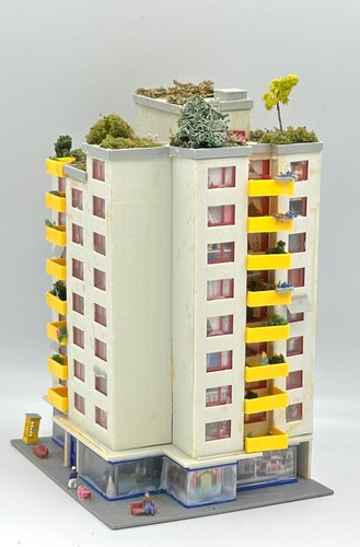 Kibri N Scale 9-Story Modern Apartment Building, Fully assembled. - Picture 2 of 5
