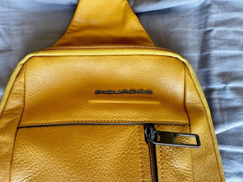 Piquadro Rucksack Slingbag gelb einwandfrei - Bild 2 von 5