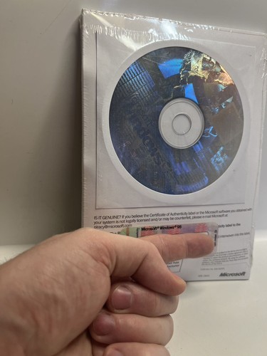 Authentic Microsoft Windows 95 - Manual Certificate CD-ROM SEALED * - Picture 2 of 5