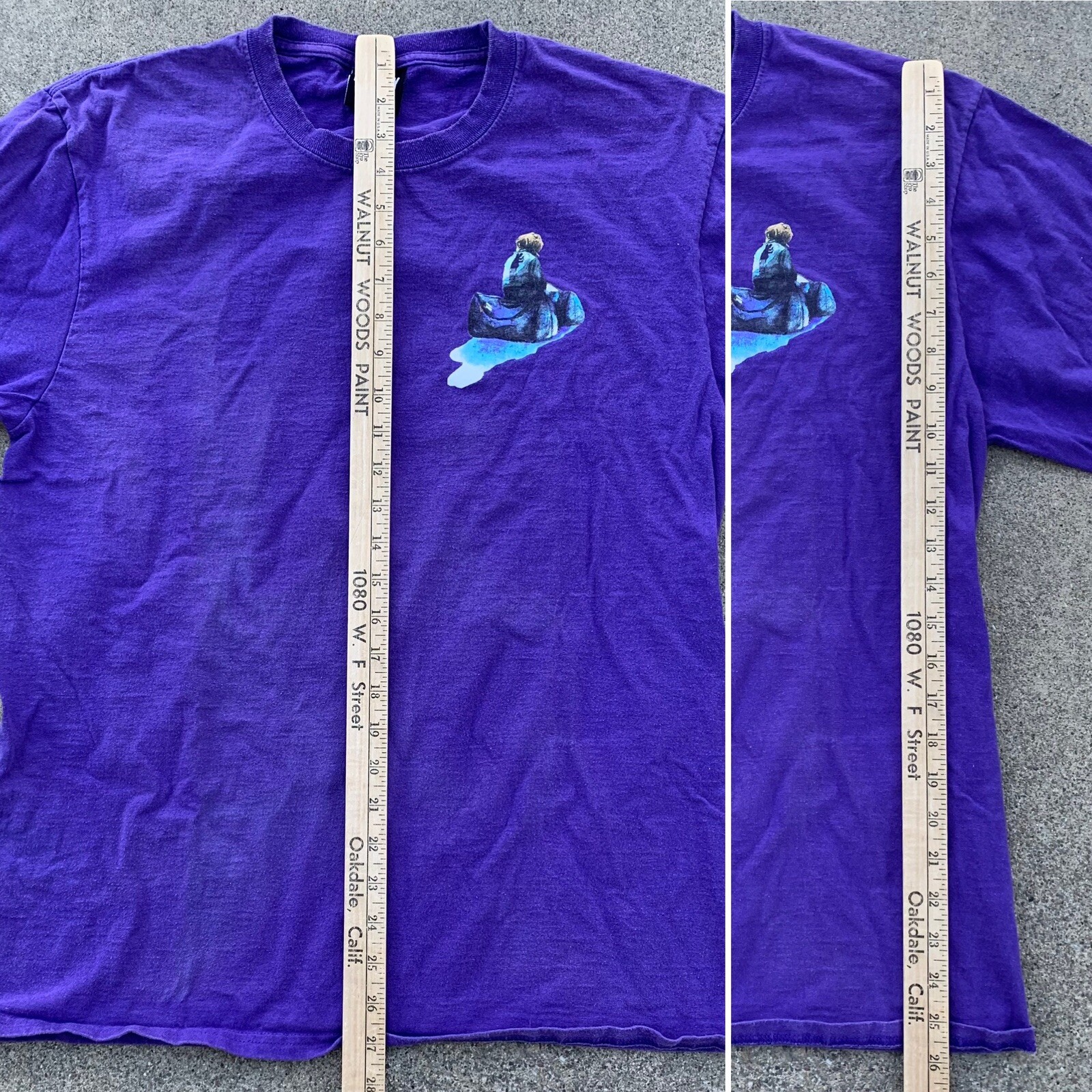 Hockey Eyes without a face long sleeve graphic tshir… Gem