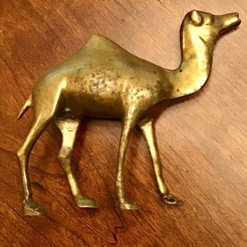 MCM Vtg. Solid Brass  Camel Figurine 4.5” Tall x 5.5” long - Picture 5 of 6