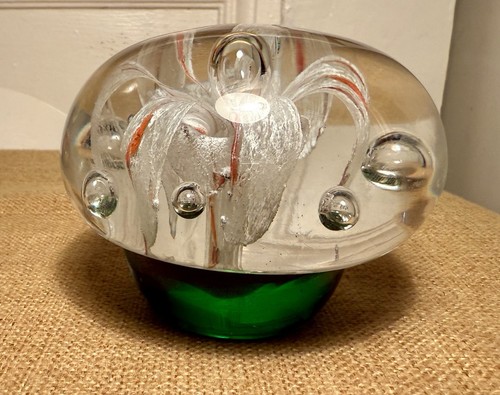 Large Green Lilly Studio Glass Paperweight Controlled Bubbles Mushroom Base - Picture 8 of 24