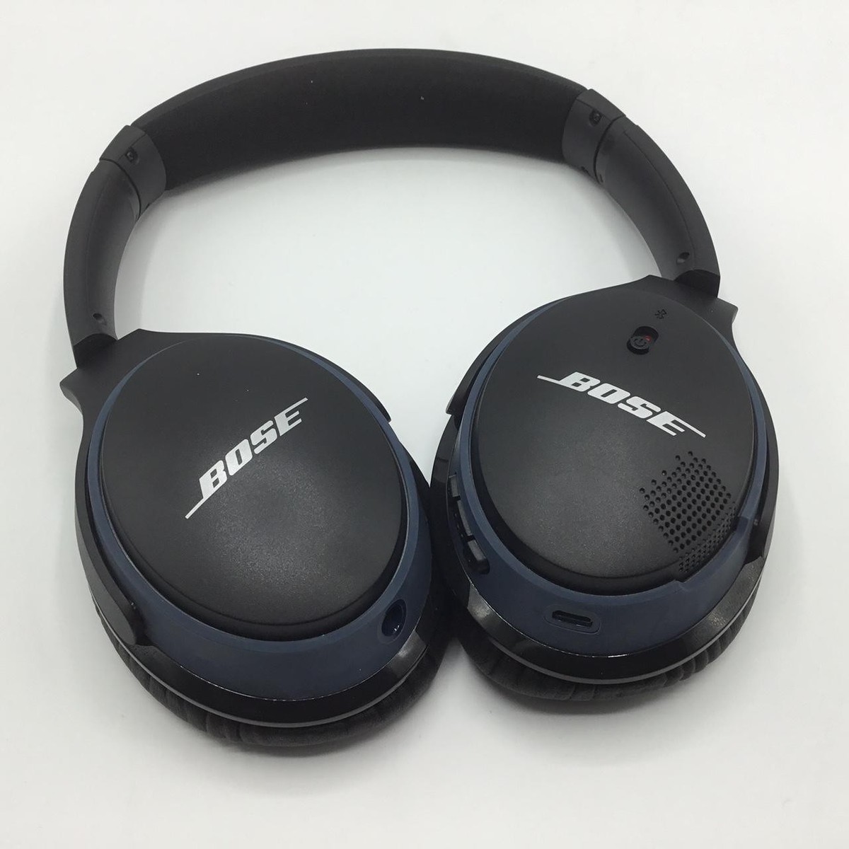 Bose SoundLink Around-Ear Wireless Headphones II - Black