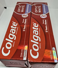 (2) Colgate Optic White Stain Fighter Toothpaste - Fresh Mint Gel , 4.2oz