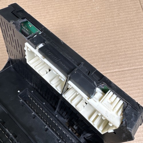 Body Control Module 2004 Saturn Ion Body Control BCM Fuse Box Panel - Picture 6 of 6