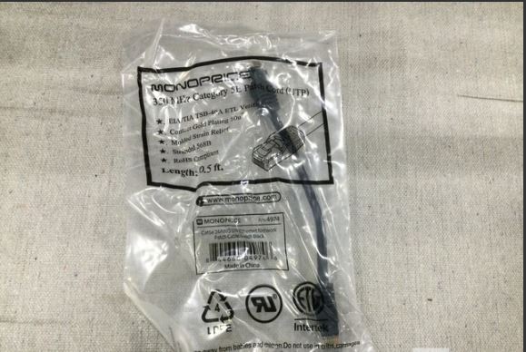 Monoprice 0.5FT Cat6 Ethernet Cable - 24AWG Bare Copper, 550MHz UTP, Gray