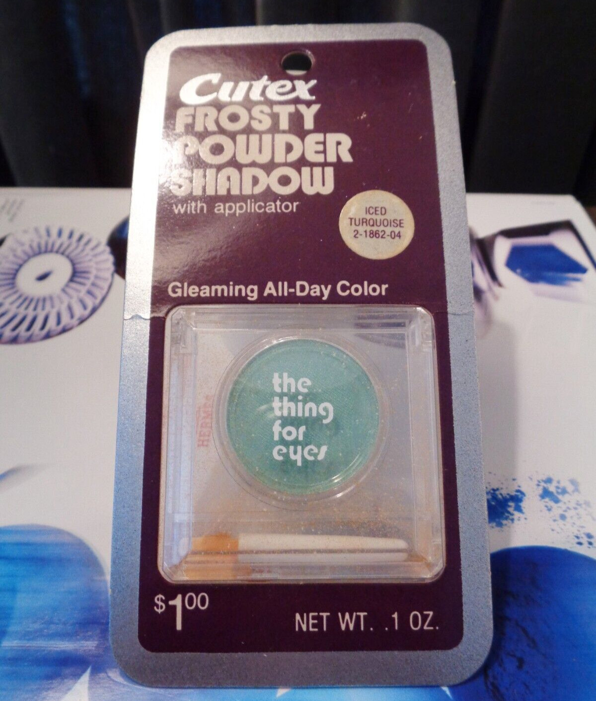 VINTAGE CUTEX THE THING FOR EYES EYESHADOW ON HANG CARD IN TURQUOISE NEW SEALED