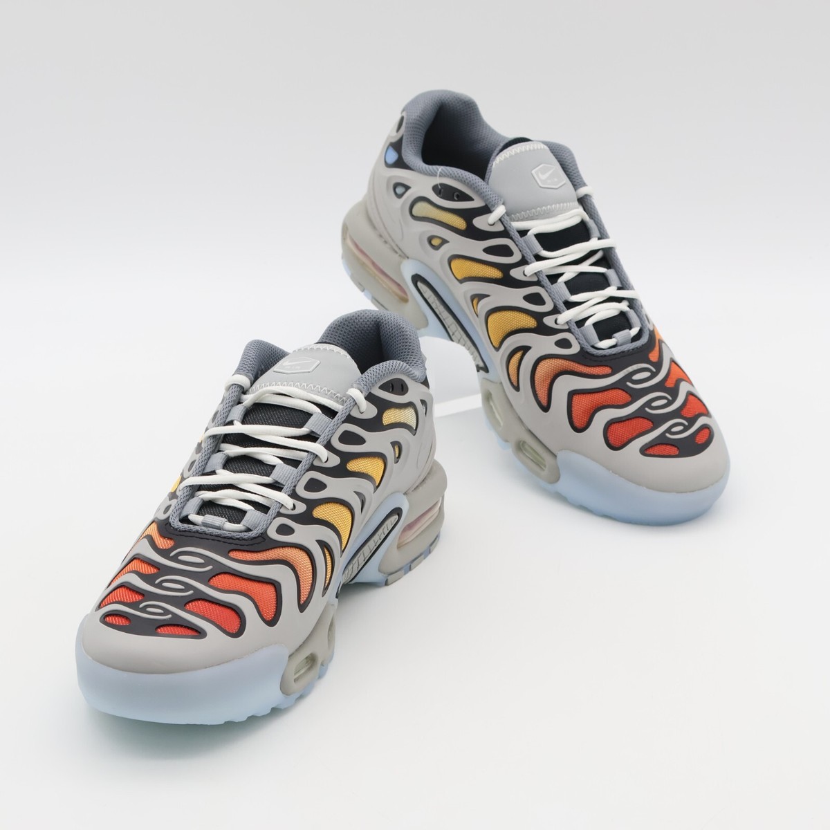 FD4290-002 Nike Air Max Plus Drift Light Smoke Grey Armory