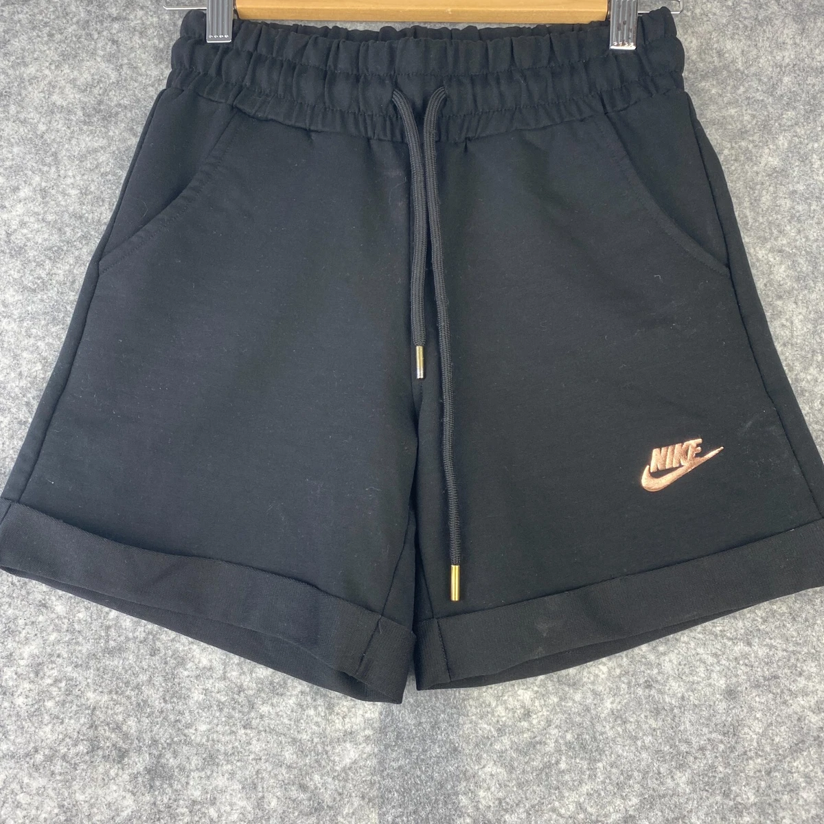 Rose top nike shorts