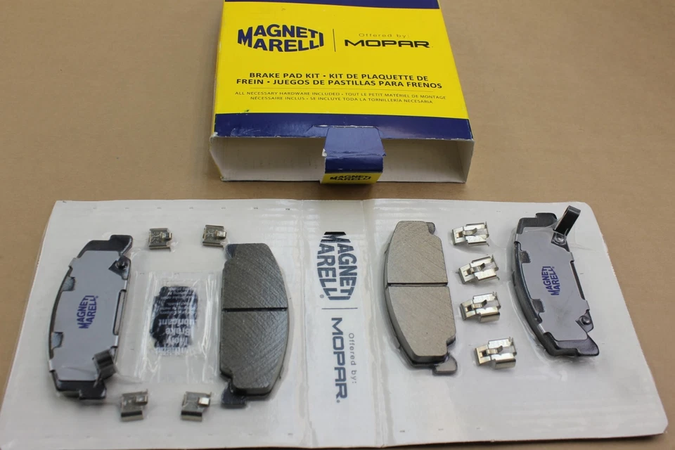 Juego de pastillas de freno de disco delanteras premium para ciertos Honda Civic 1988-2000, 84-85 Accord Foto 4 de 4