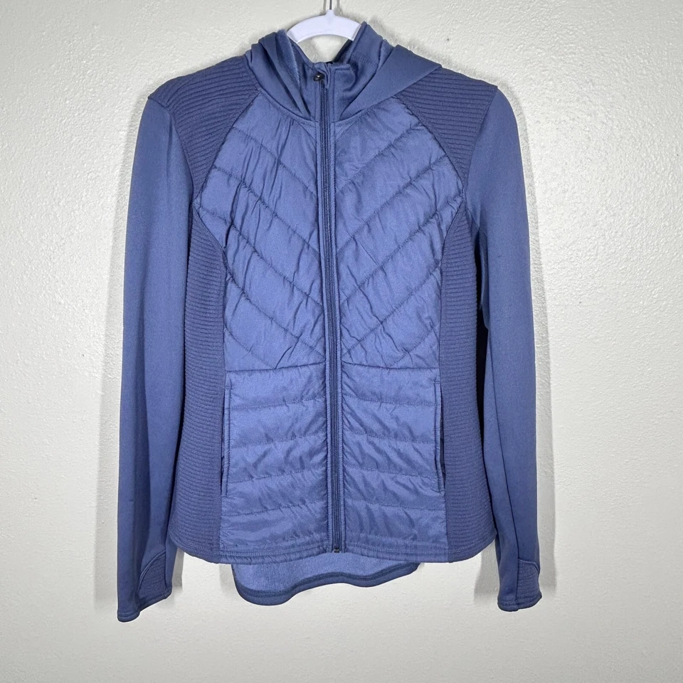 Женская куртка с капюшоном на молнии Fila Sport средний размер синие стеганые панели отверстия для пальцев - Изображение 4 из 4