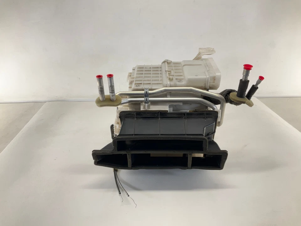 03-05 TOYOTA RAV4 AIRE ACONDICIONADO EVAPORADOR Y ELEMENTO CENTRAL CALENTADOR CON ESTUCHE Foto 2 de 4