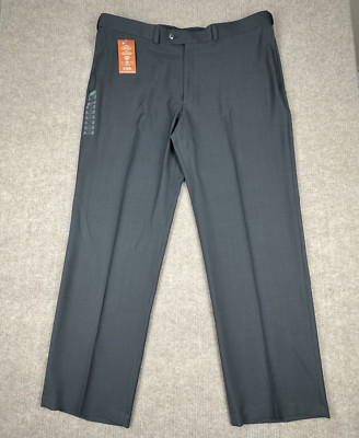 Haggar Dress Pants Mens 42x32 Gray Classic Fit Plain Front Comfort Waistband NEW