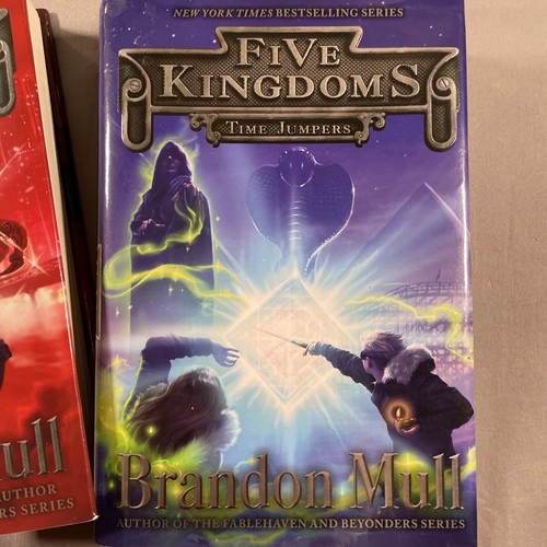 Five Kingdoms Hardcover Book III V Two Books Crystal Keepers Time Jumpers - Bild 3 von 9