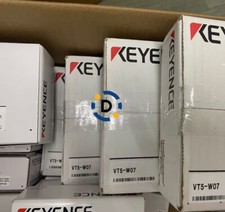 New KEYENCE VT5-W07 touch screen