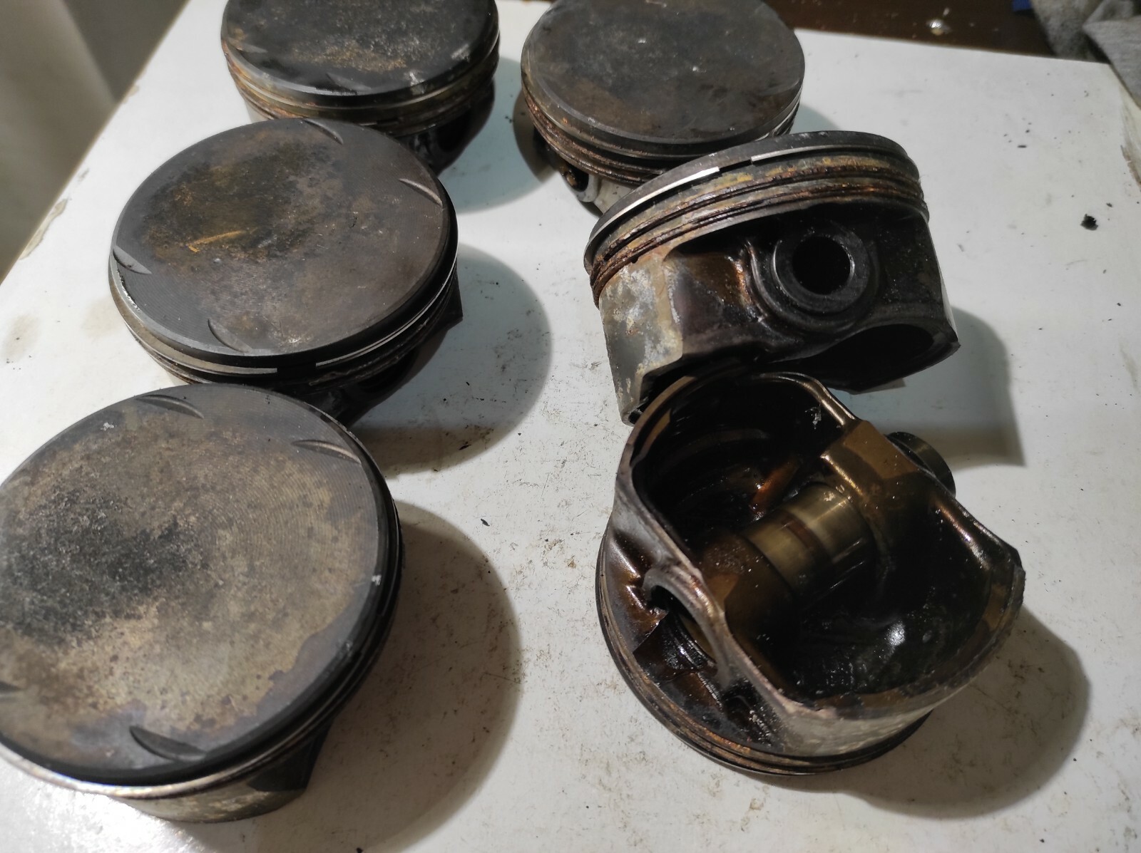 6 x USED BMW E39 E46 330i M54 3.0L M54B30 ENGINE PISTON KOLBEN OEM