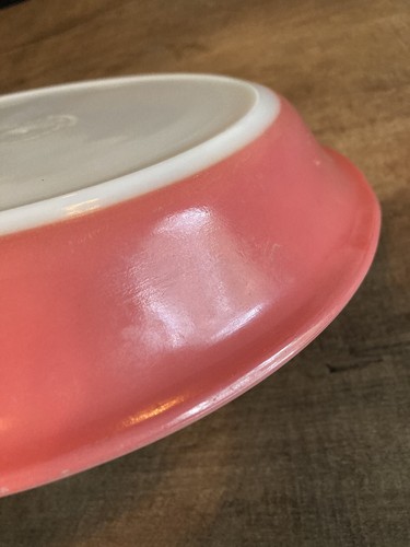 Vintage Pyrex 909 9 1/2” Red Pie Dish & 471 1pt Blue Bowl - Picture 9 of 10