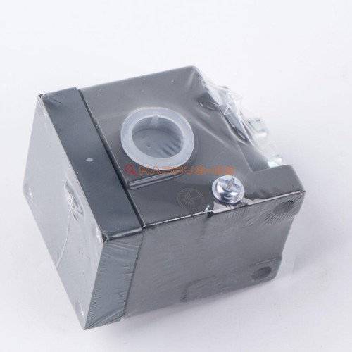 1x CHNT YBLX-JW2-11Z/3 3NO 3NC Momentary AC 220V NEW - Picture 7 of 8