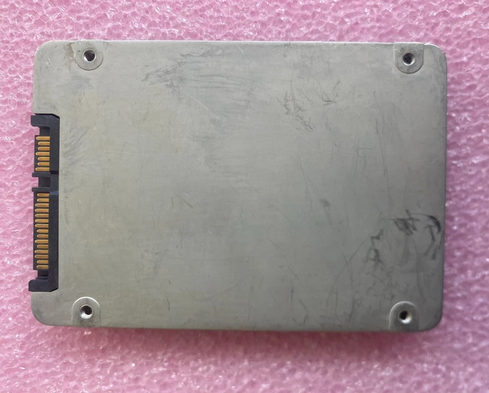 Intel 80GB SSDSA2M080G2GC 2.5" 3Gb/s SATA SSD Solid State Laptop Hard Drive - Image 2 of 2