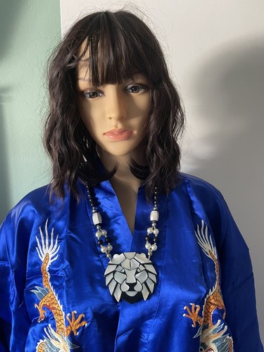 LEE SANDS Vintage Lion Head Mother Of Pearl Shell Inlay Necklace - Picture 8 of 8