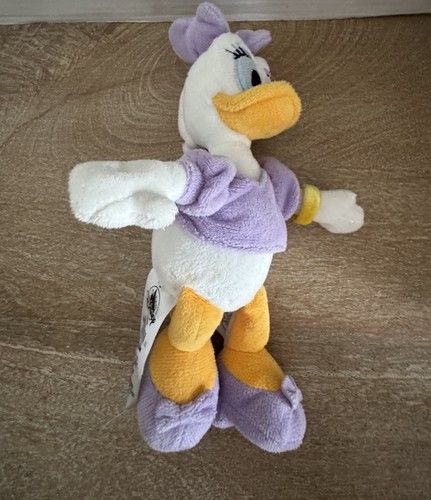 Disney Store Daise Duck Plush - Afbeelding 1 van 4