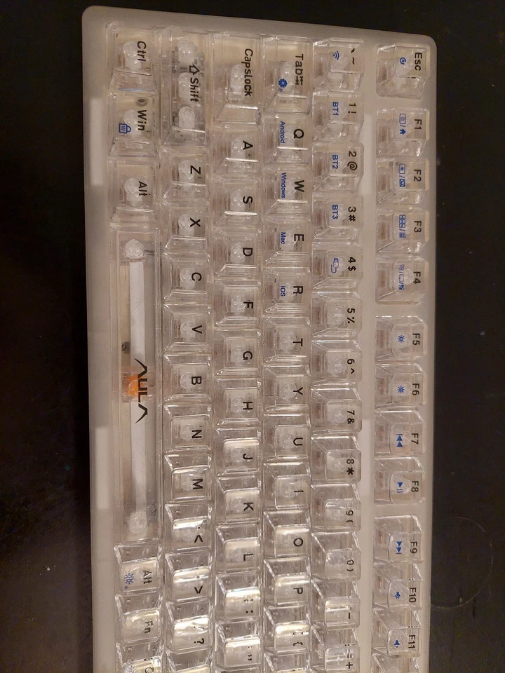 Teclado mecánico transparente Aula F98 intercambiable en caliente inalámbrico cristal lubricado lineal Foto 3 de 4