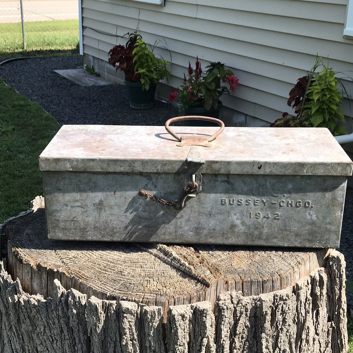 Vintage 1942 U.S. Army WWII Railroad Mechanics Tool Box Bussey