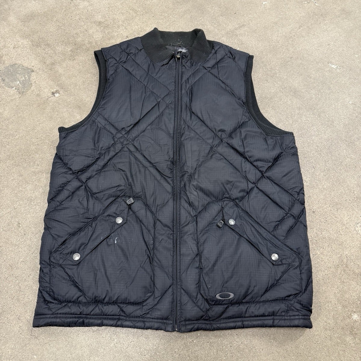 VINTAGE Y2K OAKLEY REVERSIBLE INSULATED QUILT DOWN PUFFER VEST OUTDOOR BLACK XL