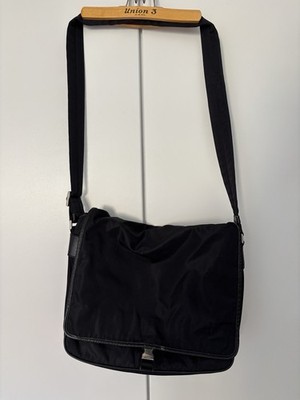 Prada Vintage Tessuto Vela Messenger Bag   Black Y2K