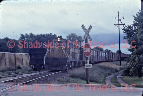 Chicago & North Western C&NW EMD SD9 Diesel Loco #6606 Original Slide 1978