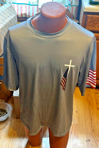 Flag And Cross USA Tee Shirt size L NEVER WORN NOS GRAY - Picture 2 of 6