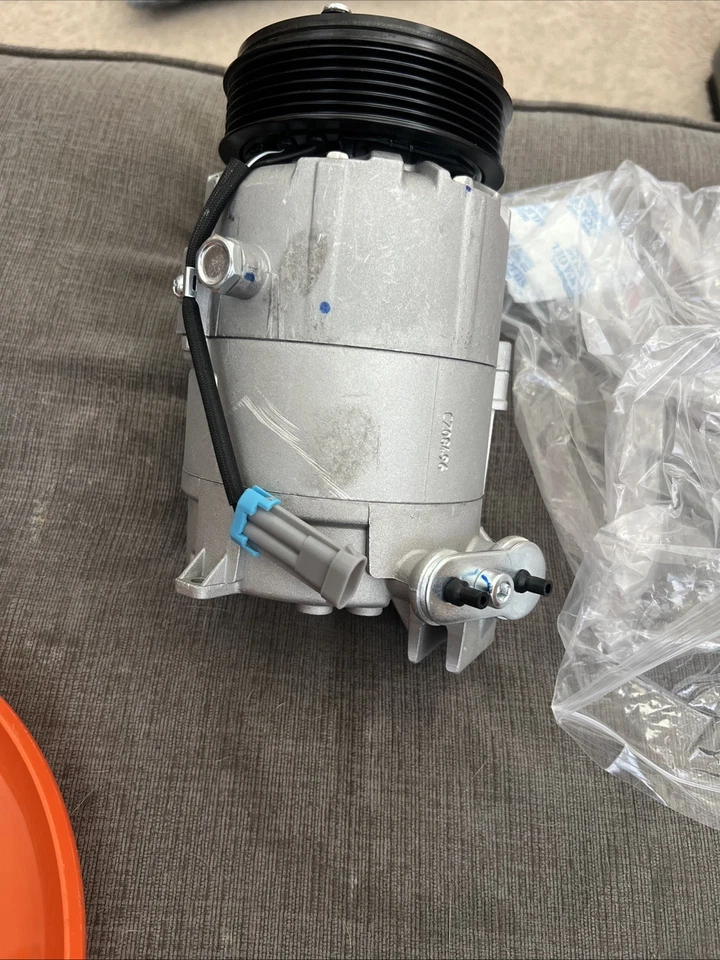 chevrolet 2006-2007 monte carlo air compressor - Image 2 of 4