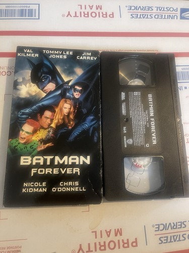 Vintage Batman Forever VHS Movie Jim Carrey Nicole Kidman 1995 - Picture 3 of 3