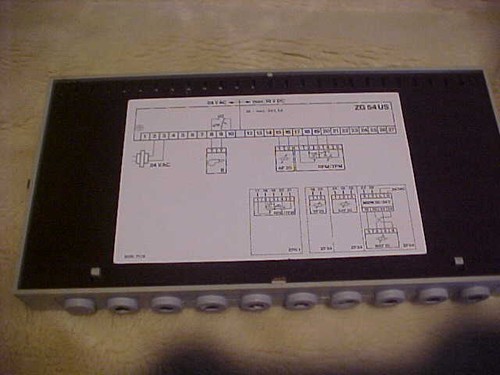 HONEYWELL CENTRATHERM W ZG 54, MODULER HEATING UNIVERSAL CONTROLLER - Picture 6 of 7
