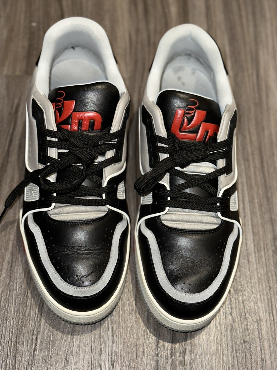 Louis vuitton Trainer Sneakers || LV Sz 7 = US 9 || black Louis vuitton Trainer Sneakers || LV Sz 7 = US 9 || black