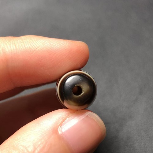 Magical Tibetan Old Agate Ivory Color3Eye Totem dZi Bead Amulet12*39mm N028 - Picture 7 of 8