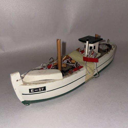 8x Vintage Scratch gebaut / Hobby Holzmodell meist Fischerboote - versch. Größen - Bild 9 von 17